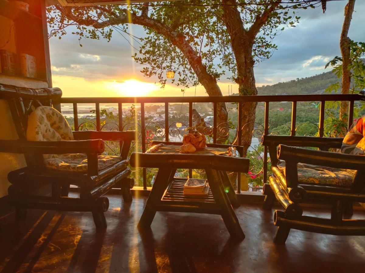 Purple Homestay Coron Extérieur photo